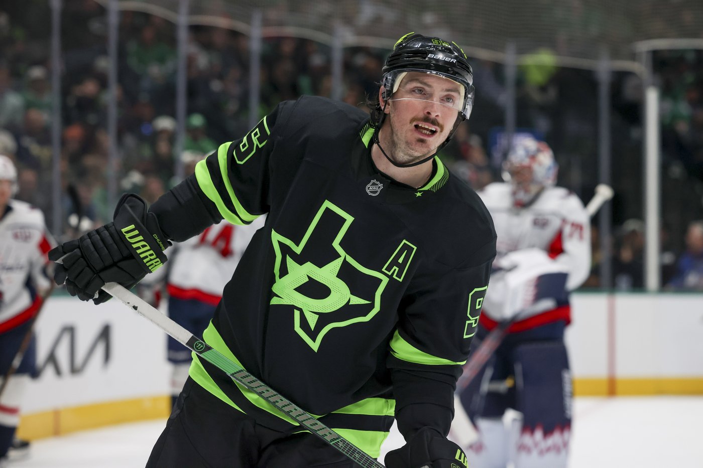 Roope Hintz scores 2, Jake Oettinger has 25 saves as Stars beat surging Capitals 3-1 | iNFOnews.ca