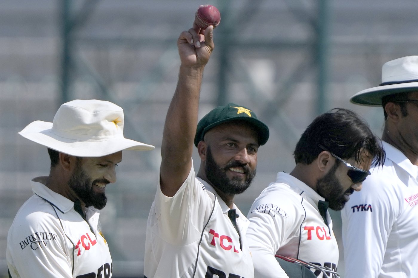 Sajid Khan drives Pakistan into strong position against scratchy England in 2nd test | iNFOnews.ca Sajid Khan drives Pakistan into strong position against scratchy England in 2nd test | iNFOnews.ca