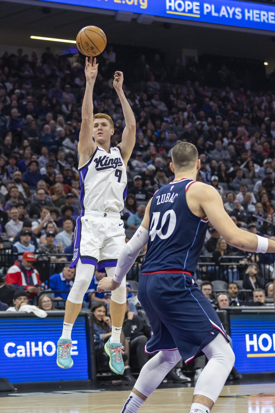 Norman Powell has 31 points and 12 rebounds as the Clippers hold off the Kings 107-98 | iNFOnews.ca