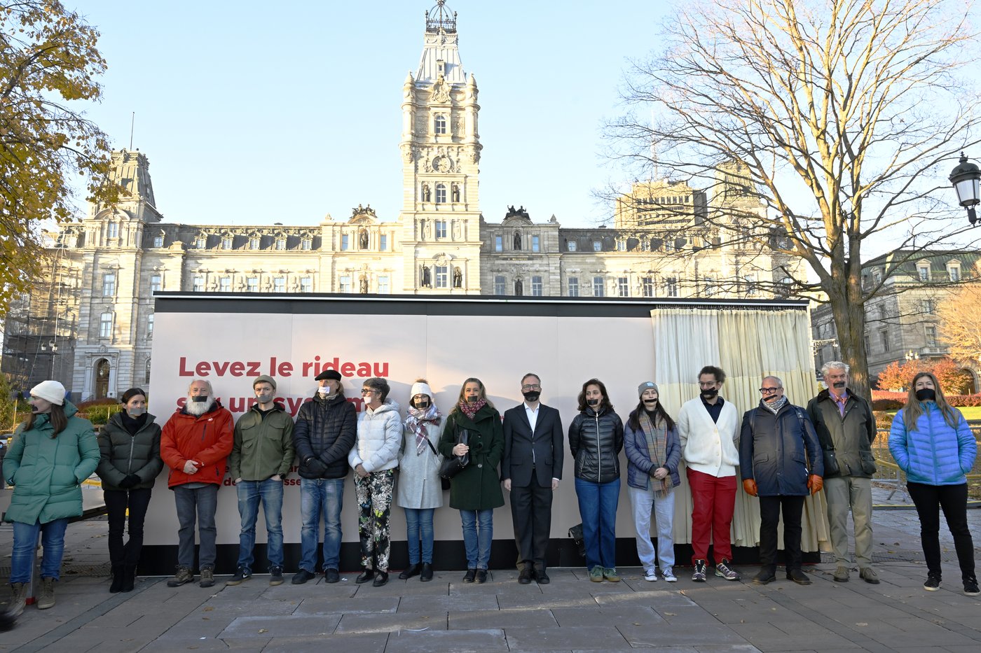 Five things to know about the fight between Quebec doctors and the government | iNFOnews.ca