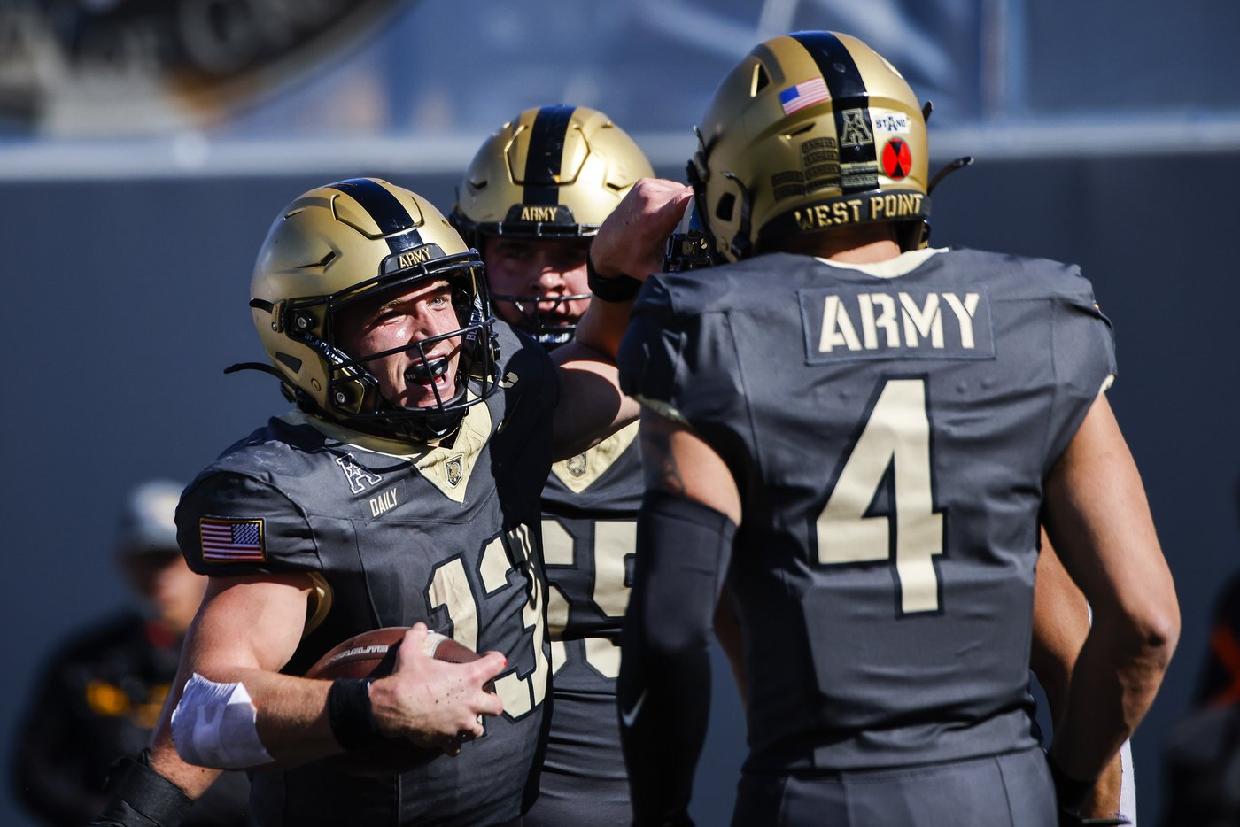 AP Player of the Week: Army's Bryson Daily accounts for 6 touchdowns against East Carolina | iNFOnews.ca