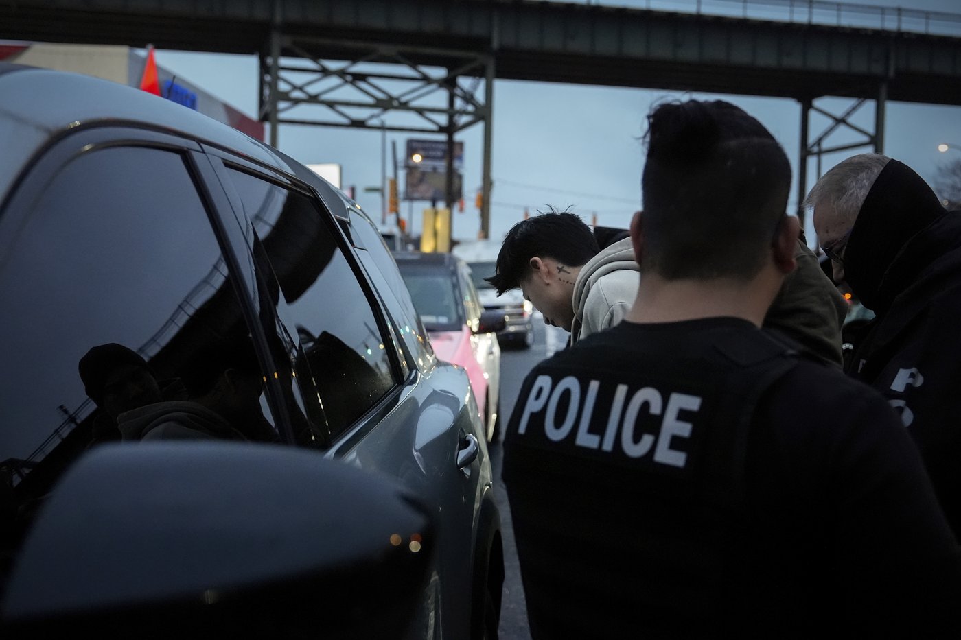 Trump wants mass deportations. For the agents removing immigrants, it's a painstaking process | iNFOnews.ca Trump wants mass deportations. For the agents removing immigrants, it's a painstaking process | iNFOnews.ca
