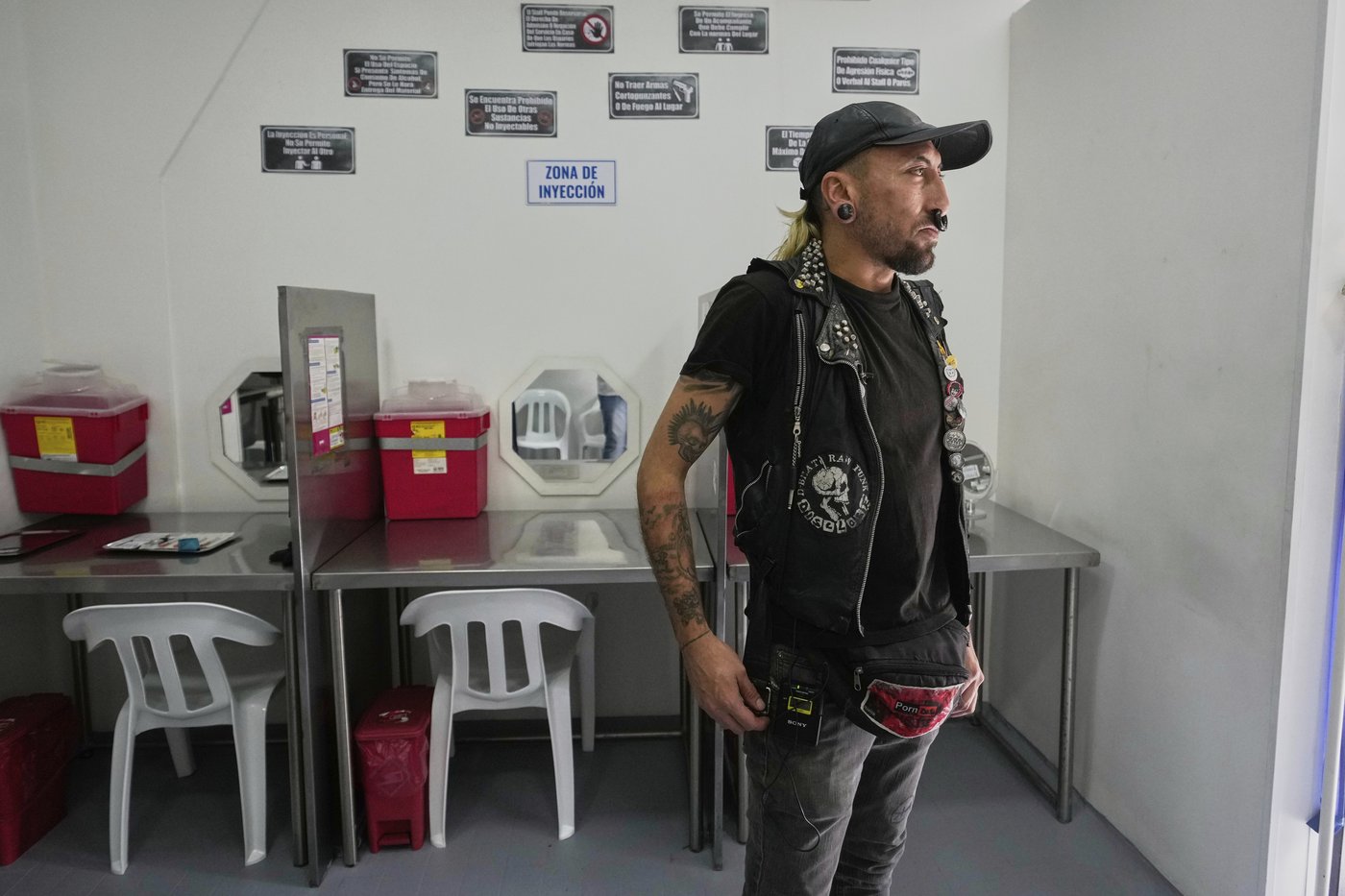 Bogota fights heroin overdoses with South America's only supervised drug consumption room | iNFOnews.ca