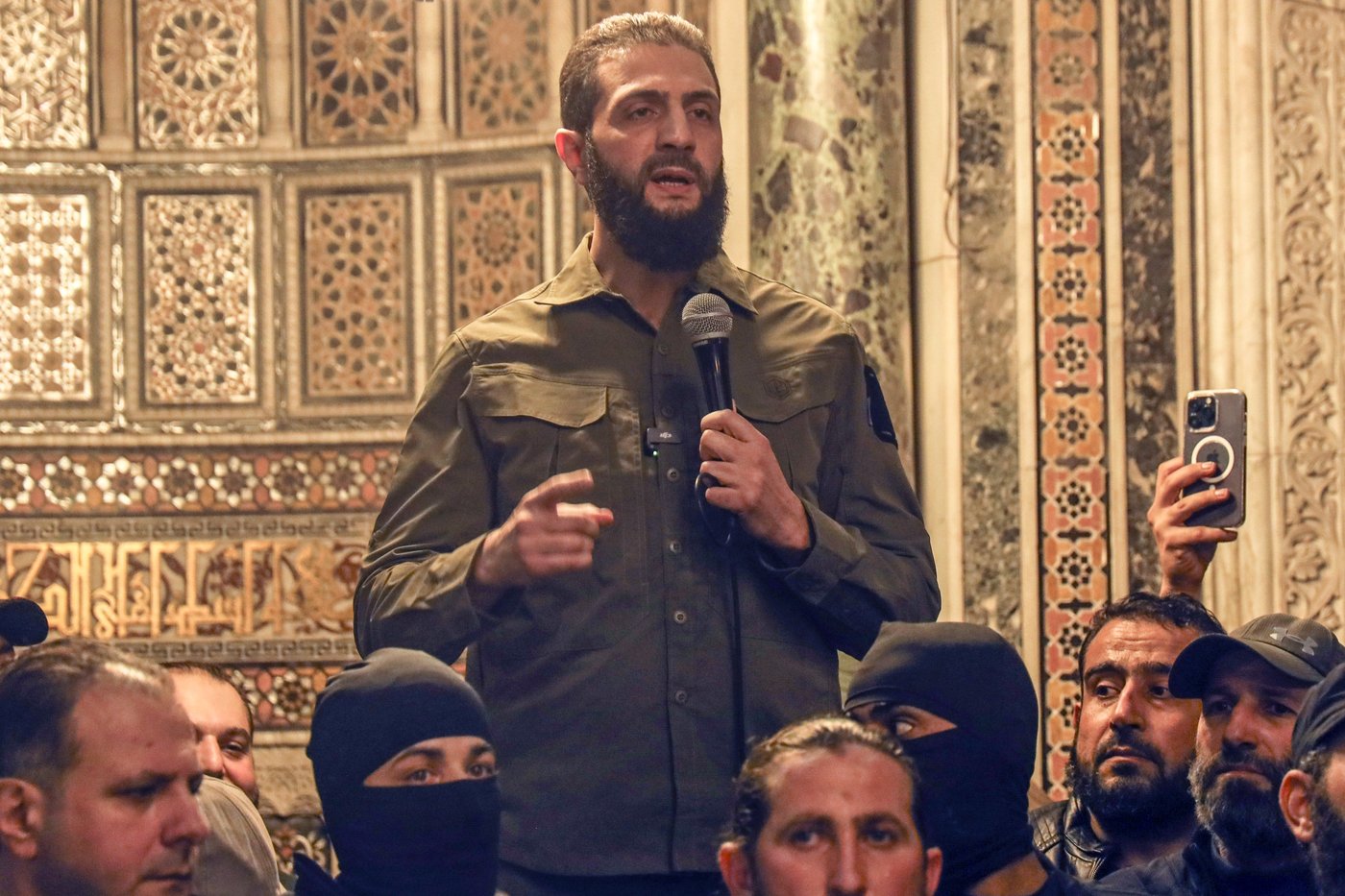 Trudeau congratulates Syrian interim leader Ahmed al-Sharaa despite terrorist listing | iNFOnews.ca Trudeau congratulates Syrian interim leader Ahmed al-Sharaa despite terrorist listing | iNFOnews.ca