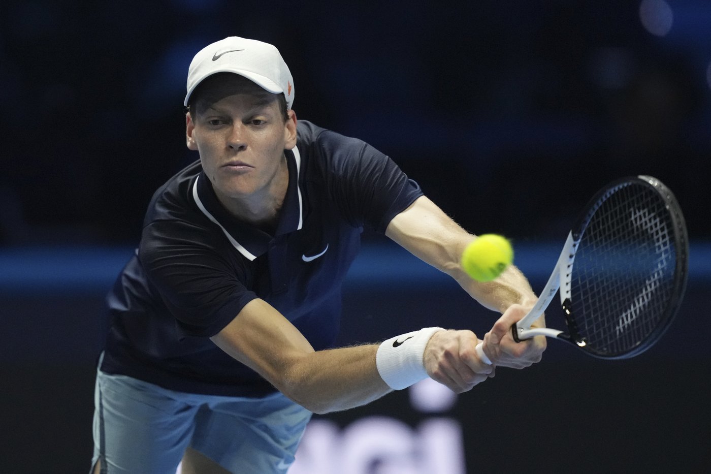 Fritz frustrates Medvedev and the Russian loses his temper at the ATP Finals. Sinner beats De Minaur | iNFOnews.ca