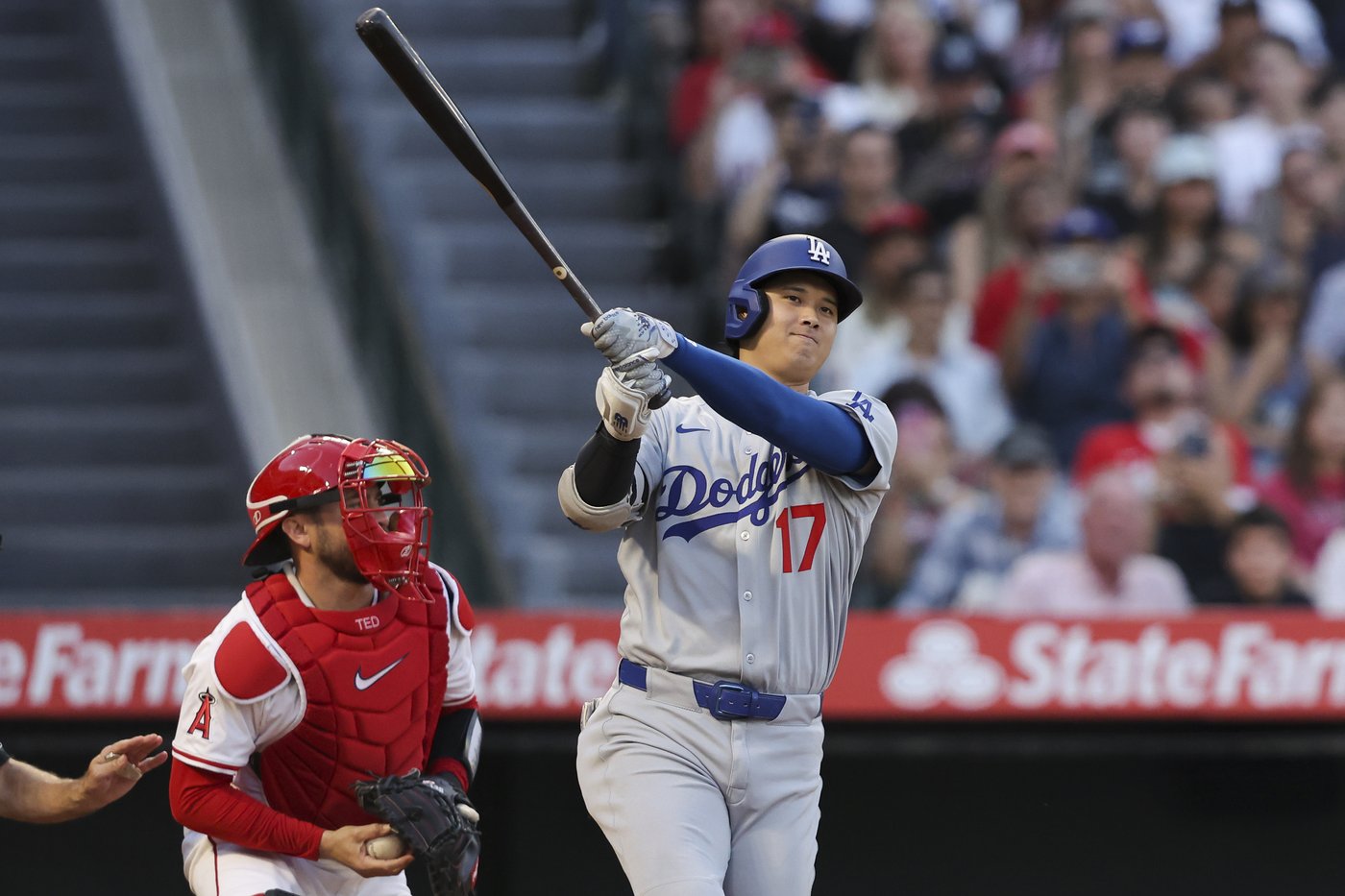 Shohei Ohtani homers in 3rd straight game, but Dodgers' malaise continues in another loss | iNFOnews.ca