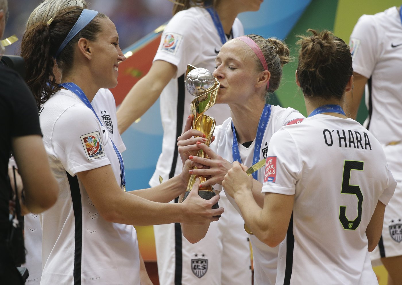 US defender Becky Sauerbrunn retires from professional soccer after a 16-year international career | iNFOnews.ca US defender Becky Sauerbrunn retires from professional soccer after a 16-year international career | iNFOnews.ca