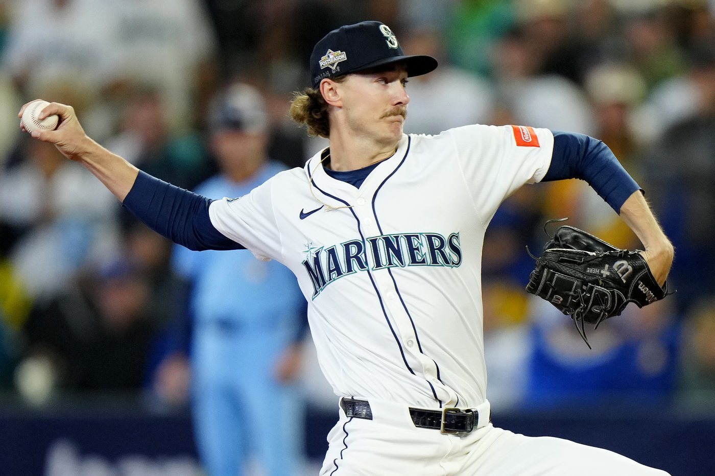 Photo Gallery: Mariners take 3-2 lead in ALCS with 6-2 win in Game 5 | iNFOnews.ca
