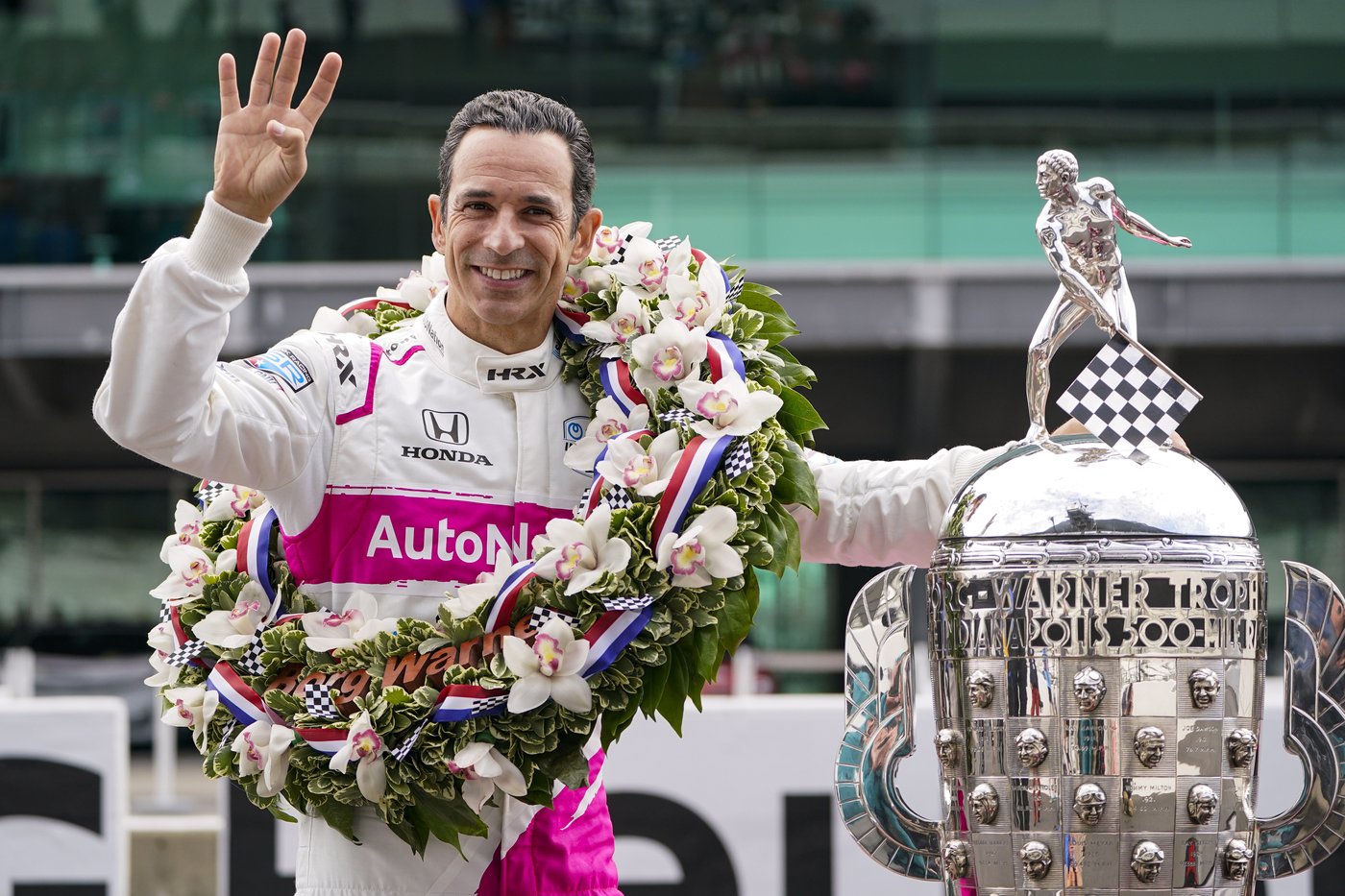 Helio Castroneves chasing record-breaking Indy 500 victory at age 50 | iNFOnews.ca