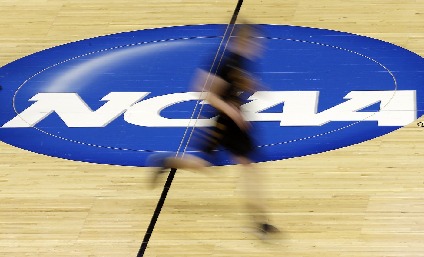 College sports lurches forward, hoping to find a level playing field with fewer lawsuits | iNFOnews.ca