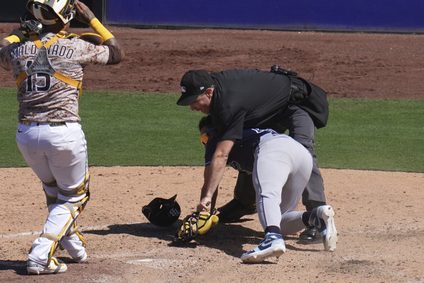 Rookie Simpson has 3 hits as the Rays sweep the Padres with a 4-2 win | iNFOnews.ca Rookie Simpson has 3 hits as the Rays sweep the Padres with a 4-2 win | iNFOnews.ca