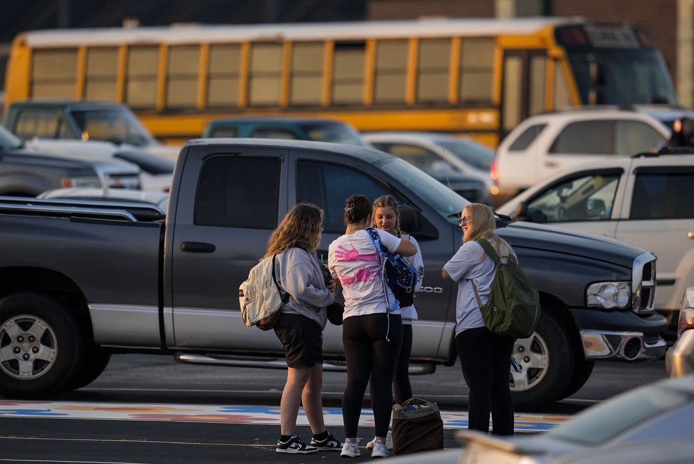 Weeks after a school shooting, students return for classes at Apalachee High School | iNFOnews.ca
