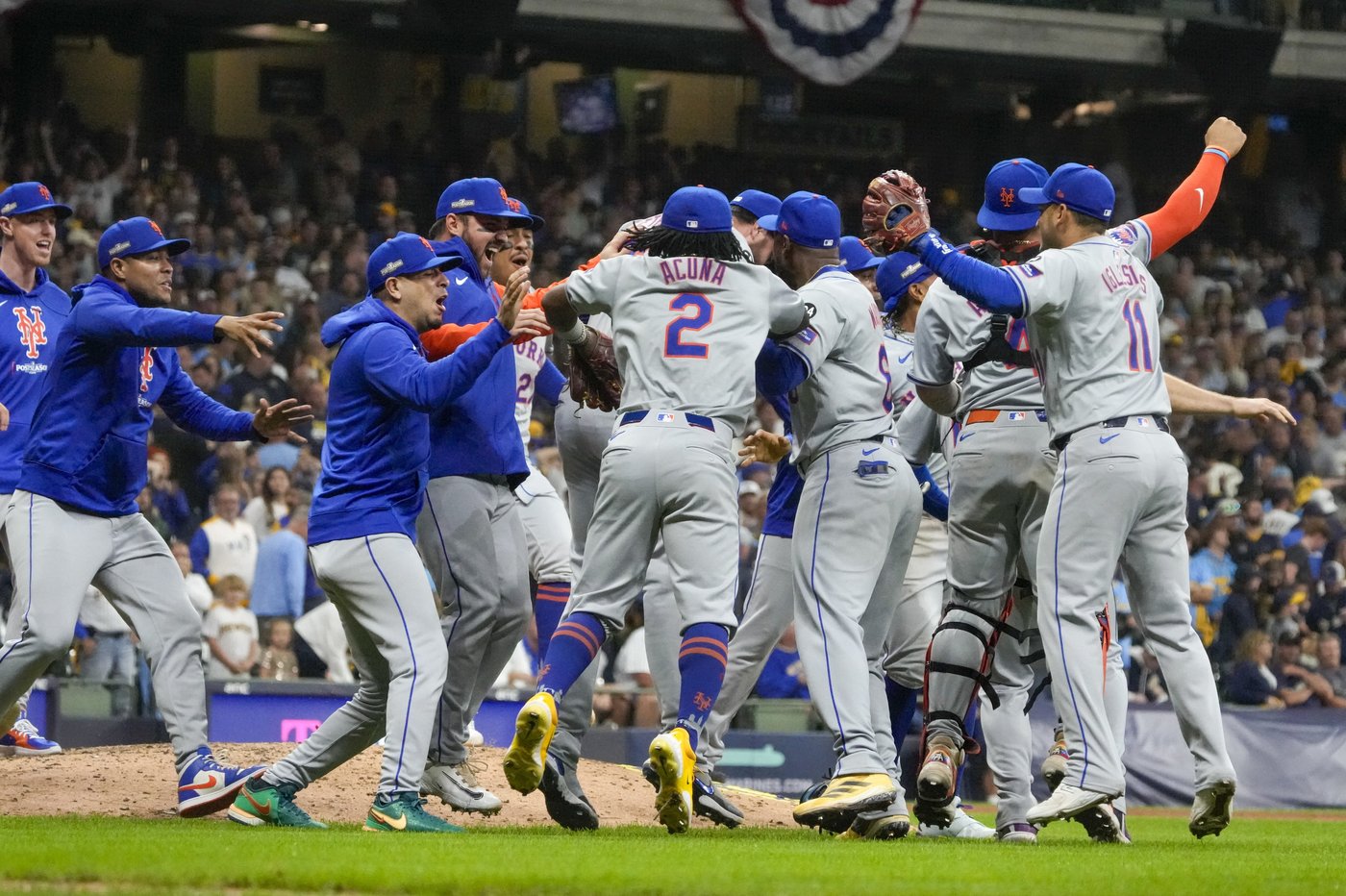Mets advance in playoffs with 4-2 win over Brewers as Alonso homers to spark 9th-inning rally | iNFOnews.ca Mets advance in playoffs with 4-2 win over Brewers as Alonso homers to spark 9th-inning rally | iNFOnews.ca