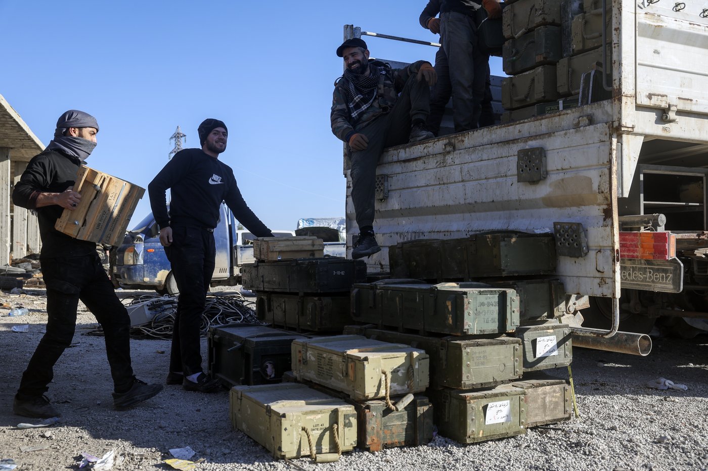 Syria launches counterattacks in an attempt to halt insurgency, as Iran's top diplomat meets Assad | iNFOnews.ca Syria launches counterattacks in an attempt to halt insurgency, as Iran's top diplomat meets Assad | iNFOnews.ca