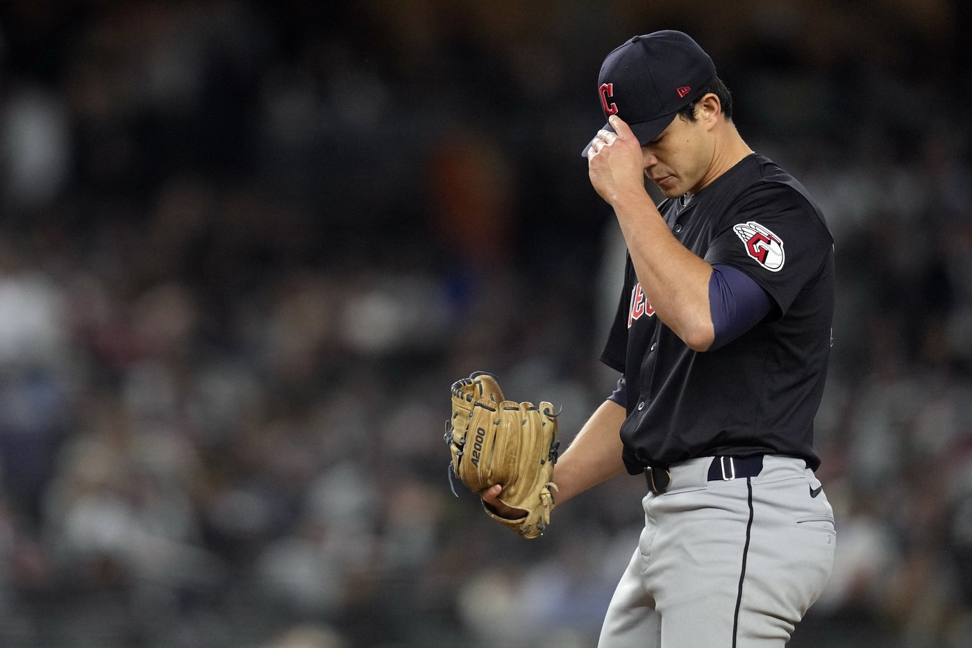 Wild thing! Guardians rookie reliever throws 4 of team's record-tying 5 wild pitches in Game 1 loss | iNFOnews.ca Wild thing! Guardians rookie reliever throws 4 of team's record-tying 5 wild pitches in Game 1 loss | iNFOnews.ca