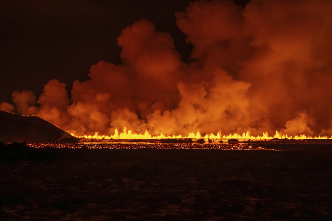 Volcano on Iceland's Reykjanes Peninsula erupts for the 7th time in a year | iNFOnews.ca