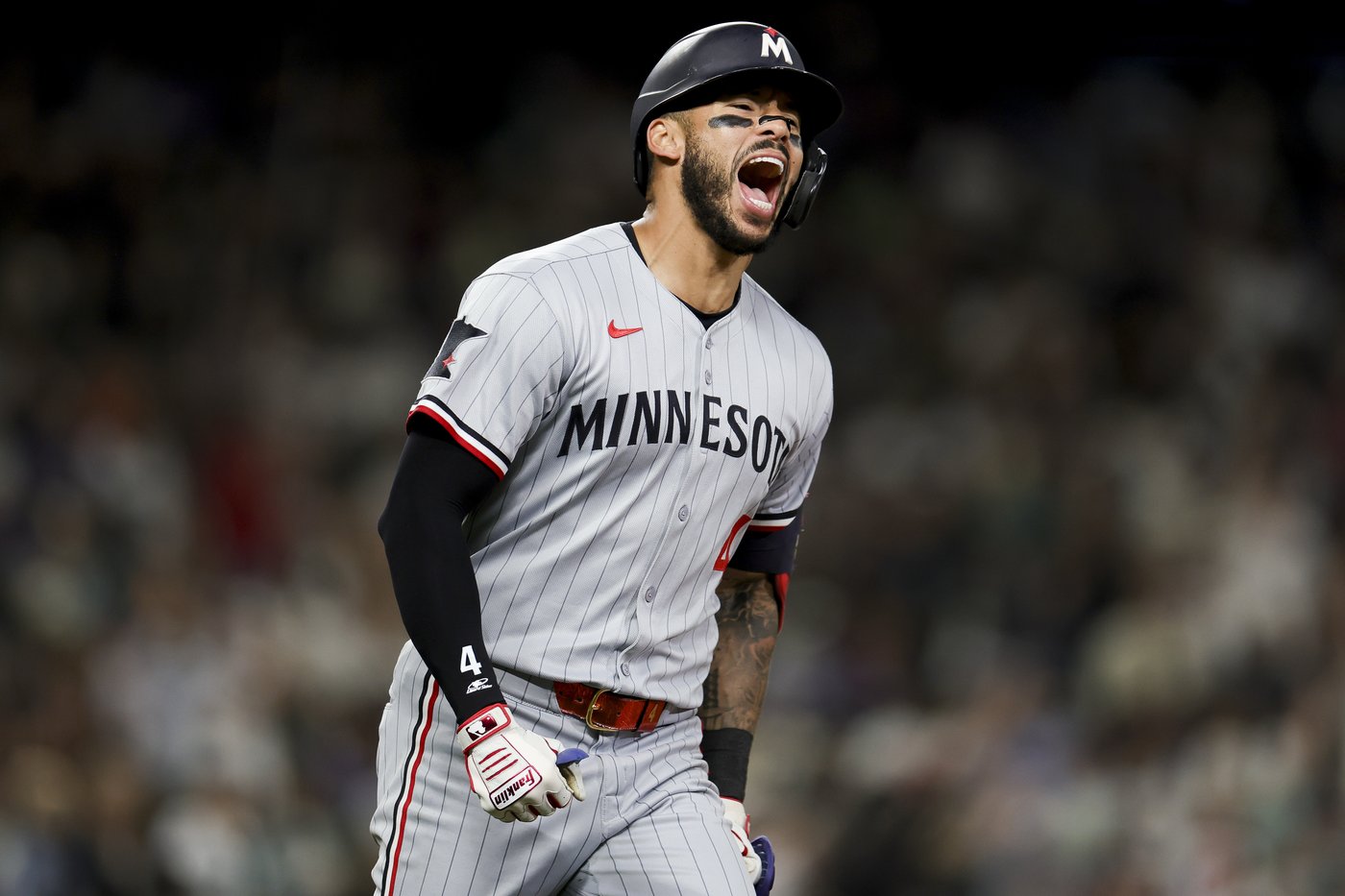 Correa hits a 2-run homer in the 10th in the Twins' 12-6 comeback victory over the Mariners | iNFOnews.ca