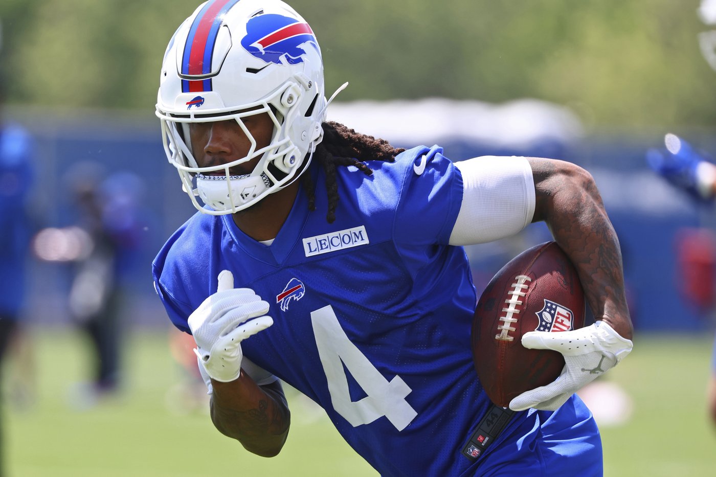 Buffalo Bills RB James Cook in attendance for team's mandatory practice amid contract concerns | iNFOnews.ca