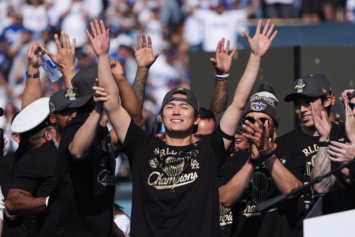 Shohei Ohtani and the Los Angeles Dodgers are already talking about a World Series three-peat | iNFOnews.ca