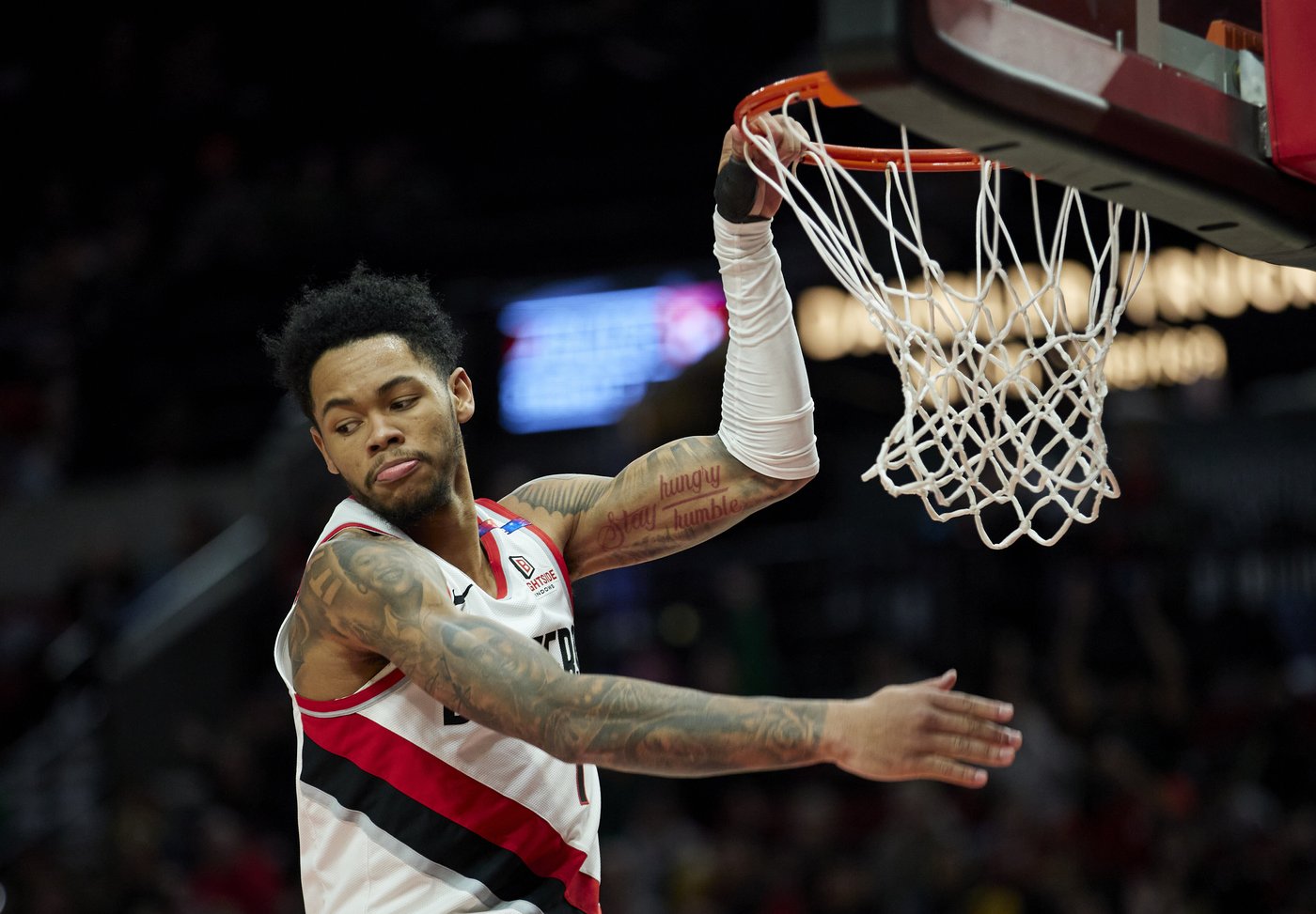 Simons scores 30 points as Trail Blazers beat last-place Wizards 112-97 | iNFOnews.ca