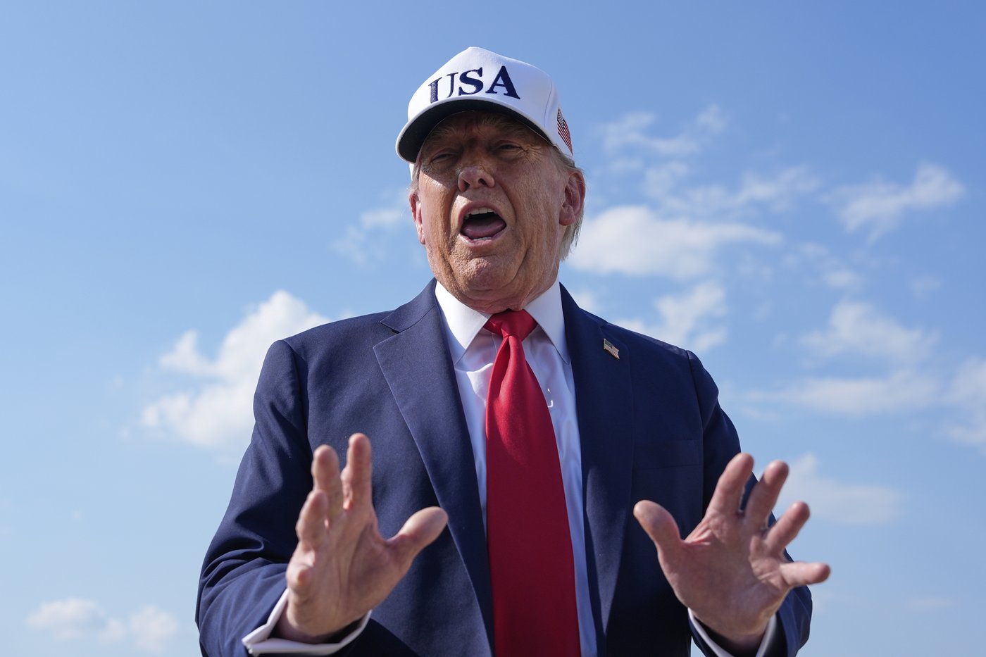 Trump says US has given Ukraine too many weapons in first public comments on pause in shipments | iNFOnews.ca