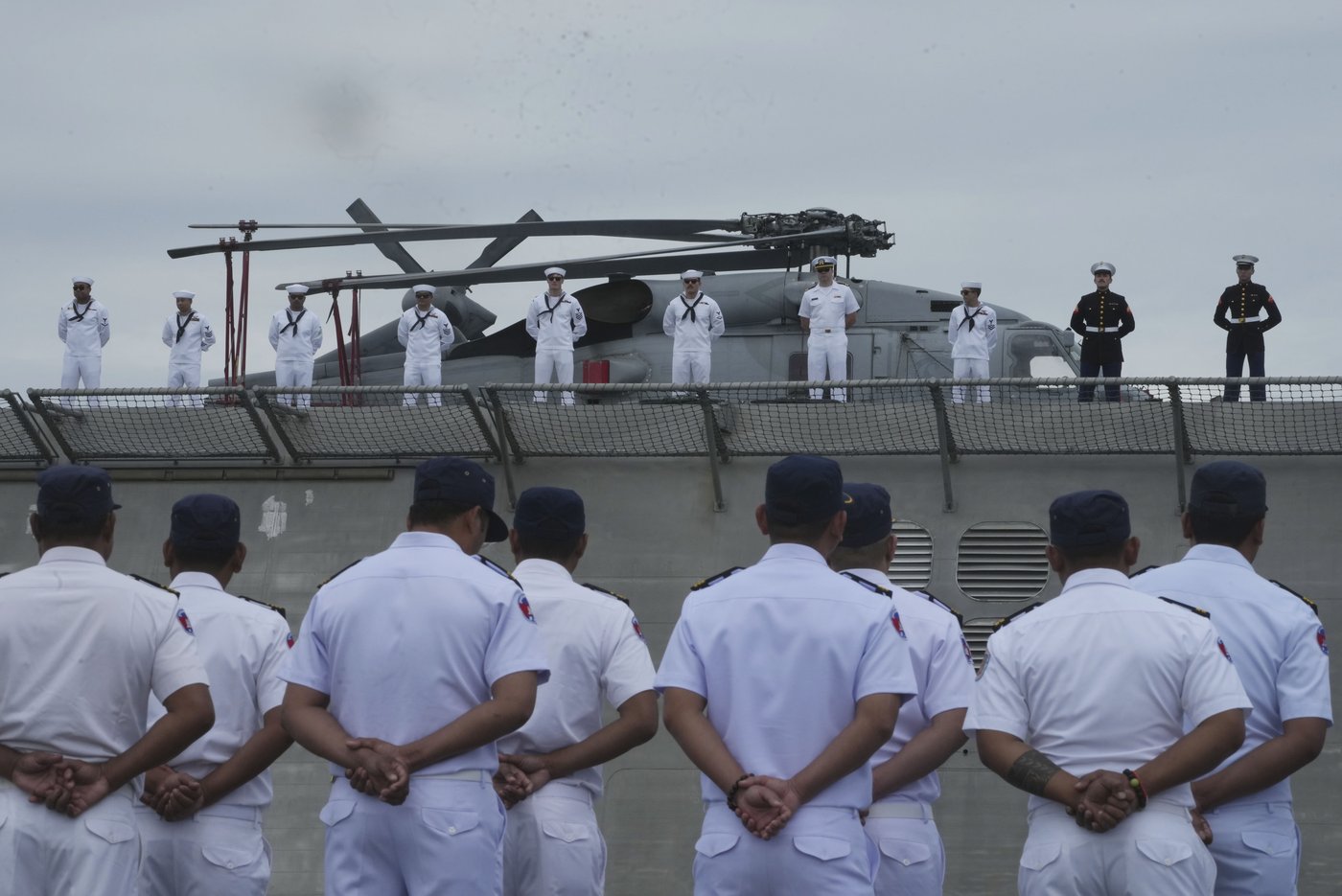 For the first time in 8 years, a US Navy ship makes a port call in Cambodia, a top Chinese ally | iNFOnews.ca For the first time in 8 years, a US Navy ship makes a port call in Cambodia, a top Chinese ally | iNFOnews.ca