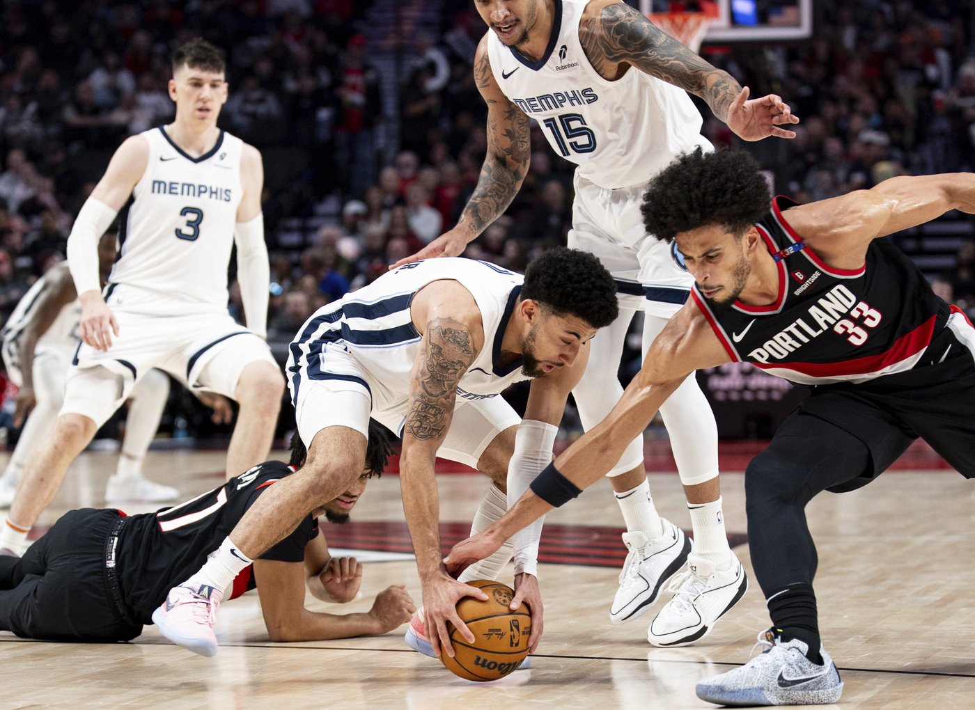 Jaren Jackson leads Memphis with 20 points in 134-89 rout of the Blazers | iNFOnews.ca