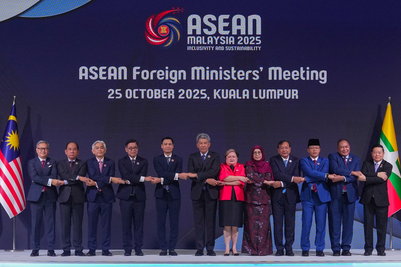 Malaysia warns ASEAN neutrality eroding as global powers compete | iNFOnews.ca Malaysia warns ASEAN neutrality eroding as global powers compete | iNFOnews.ca