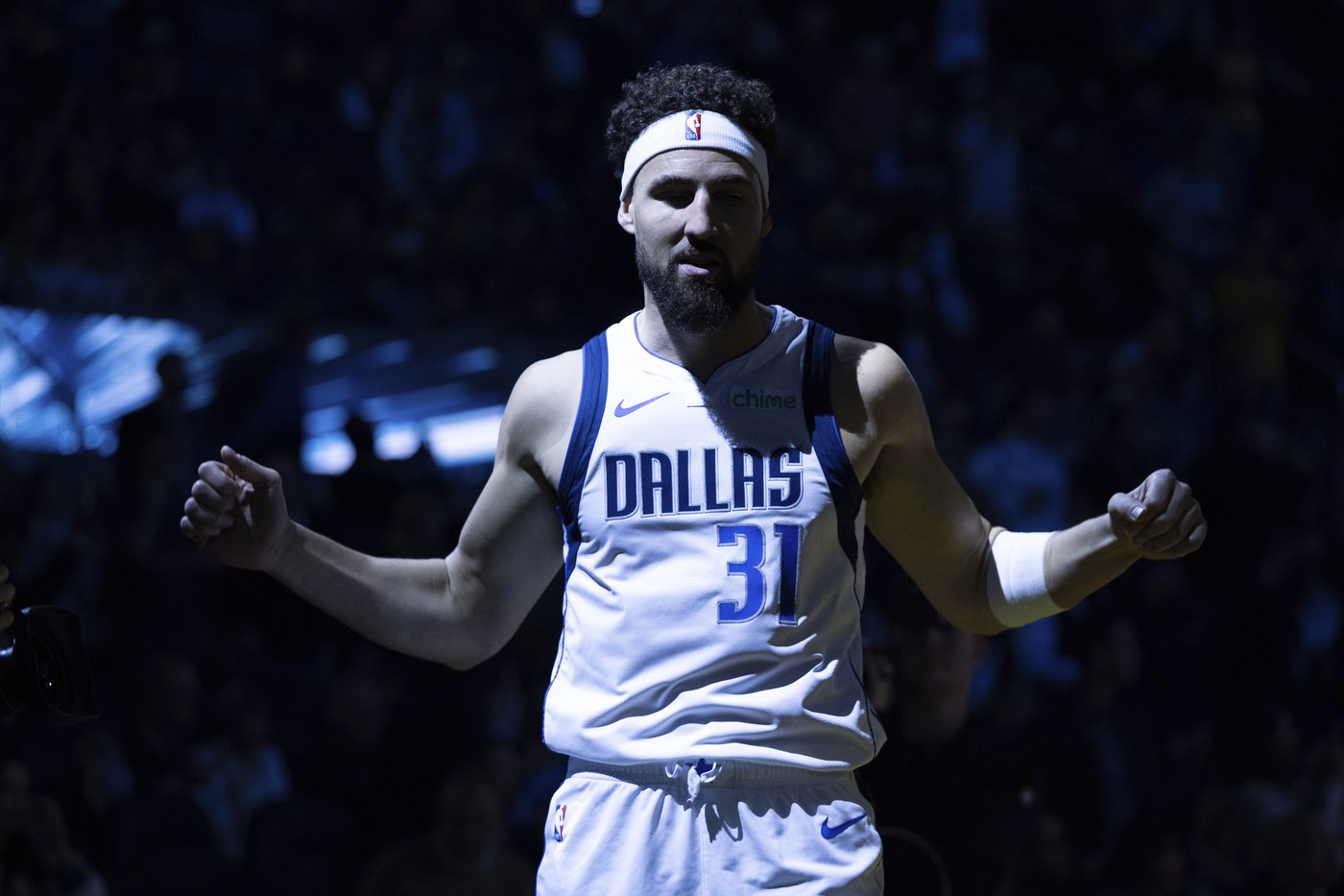 Luka Doncic has triple-double with season-best 45 points in Mavs' 143-133 win over Warriors | iNFOnews.ca Luka Doncic has triple-double with season-best 45 points in Mavs' 143-133 win over Warriors | iNFOnews.ca