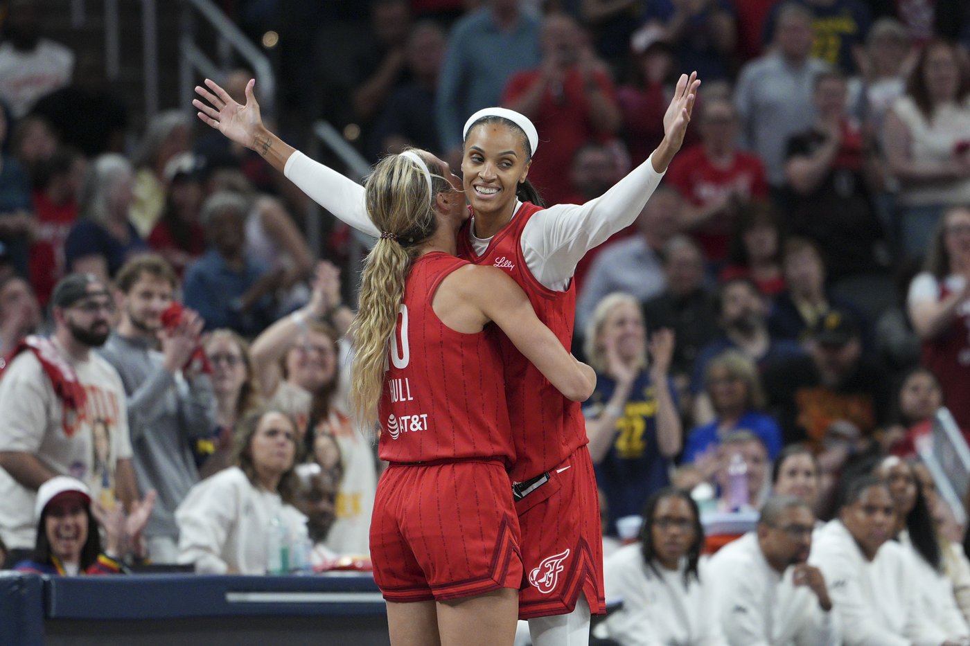WNBA veteran DeWanna Bonner moves into 3rd on league's career scoring list in debut with Fever | iNFOnews.ca WNBA veteran DeWanna Bonner moves into 3rd on league's career scoring list in debut with Fever | iNFOnews.ca