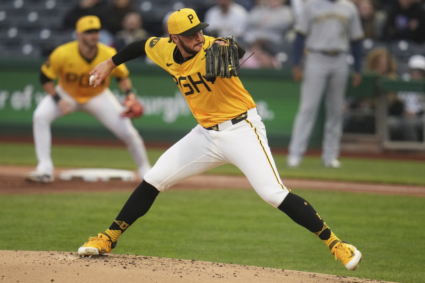 Pirates ace Paul Skenes on the idea the last-place club should trade him: 'Anybody can play GM' | iNFOnews.ca