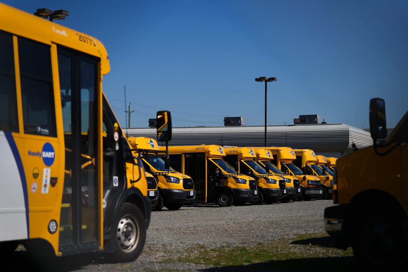 HandyDART workers reach tentative agreement with Transdev: union | iNFOnews.ca