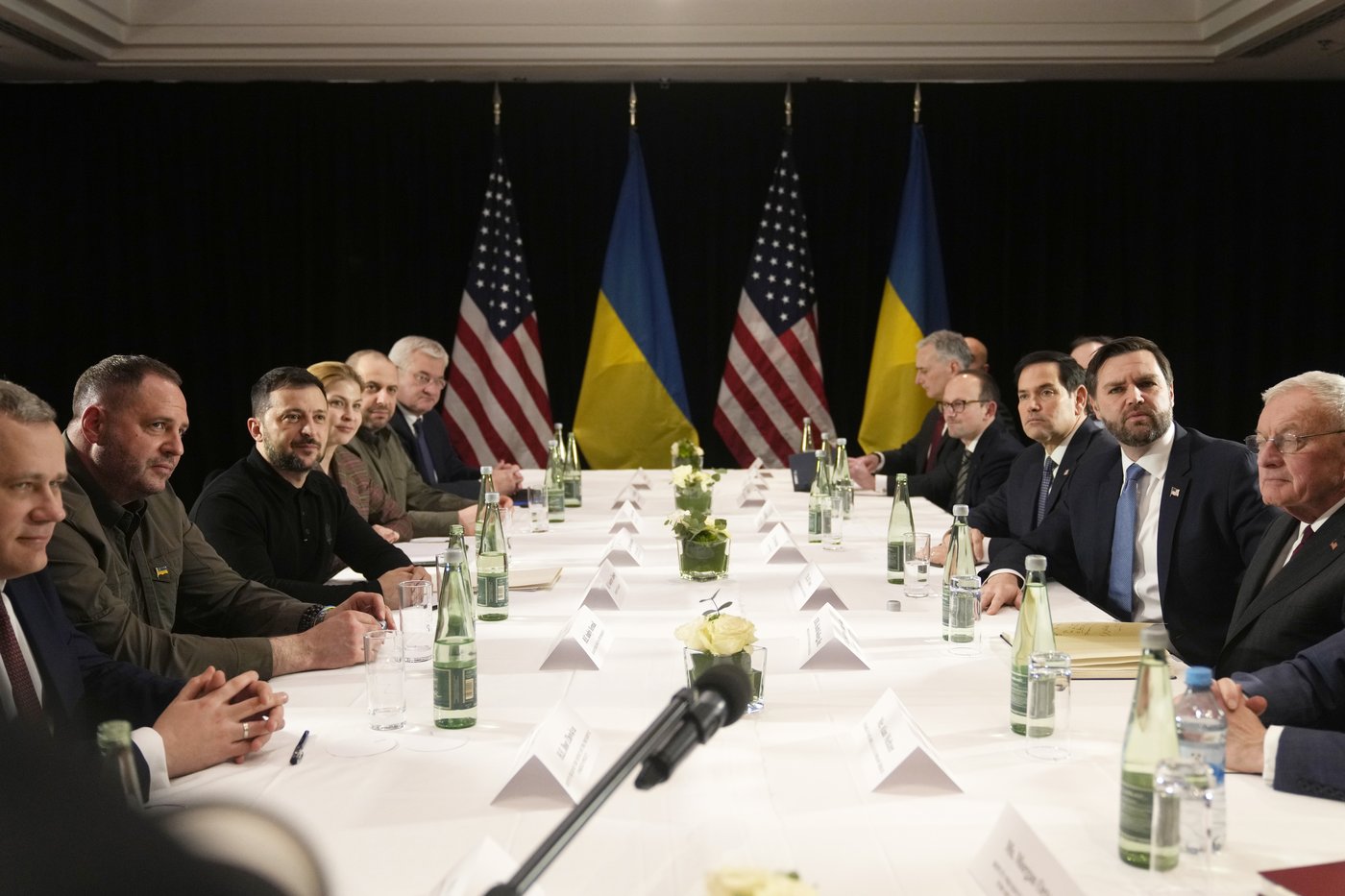 US presented Ukraine with a document to access its minerals but offered almost nothing in return | iNFOnews.ca US presented Ukraine with a document to access its minerals but offered almost nothing in return | iNFOnews.ca