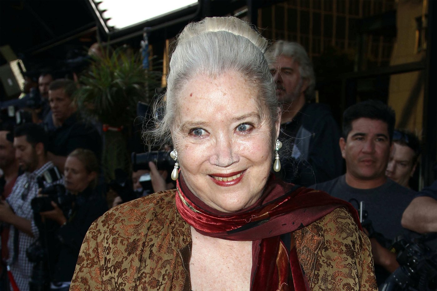 Sally Kirkland, stage and screen star who earned an Oscar nomination in 'Anna,' dies at age 84 | iNFOnews.ca Sally Kirkland, stage and screen star who earned an Oscar nomination in 'Anna,' dies at age 84 | iNFOnews.ca