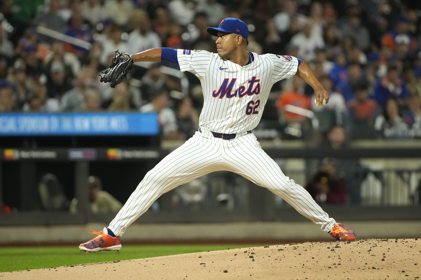 Quintana and Nimmo lead surging Mets to 10-0 win for 2nd straight blowout of Nationals | iNFOnews.ca