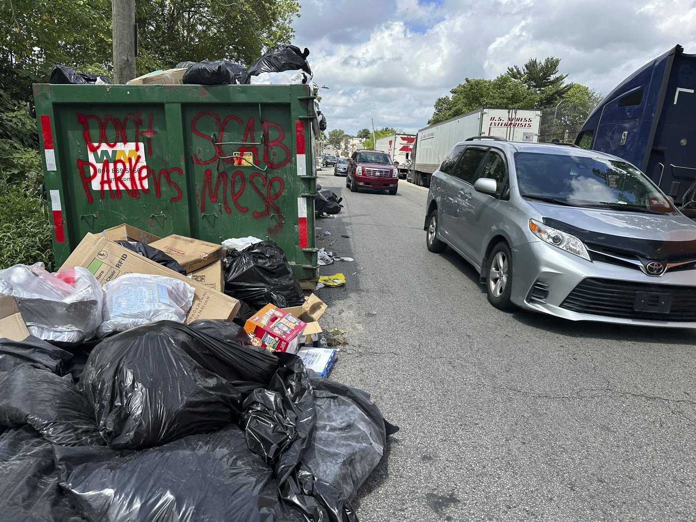 Philadelphia workers and city reach a deal to end strike that halted residential trash pickup | iNFOnews.ca