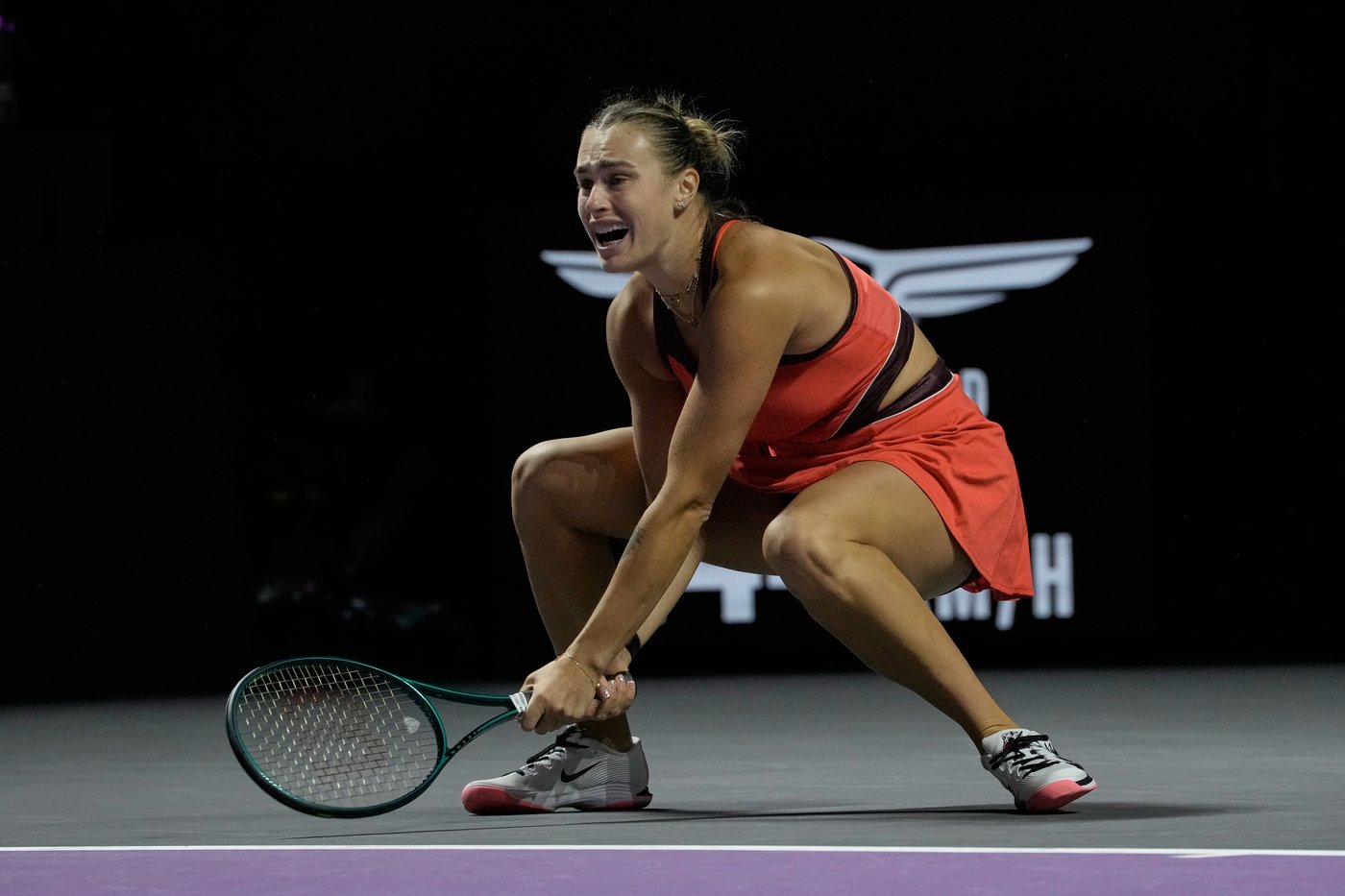 Rybakina beats No. 1-ranked Sabalenka to win WTA Finals | iNFOnews.ca Rybakina beats No. 1-ranked Sabalenka to win WTA Finals | iNFOnews.ca