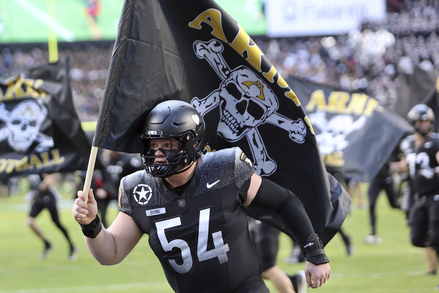 Army joins Air Force and Navy in allowing alcohol sales at football games | iNFOnews.ca Army joins Air Force and Navy in allowing alcohol sales at football games | iNFOnews.ca