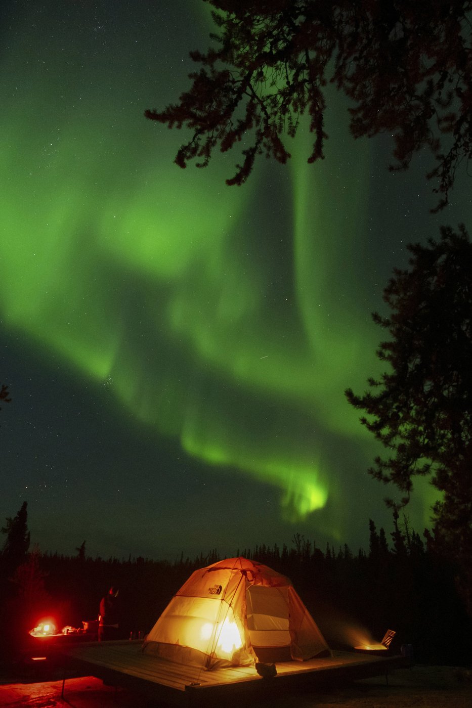 See the world in vertical: Top photos by AP's photojournalists | iNFOnews.ca