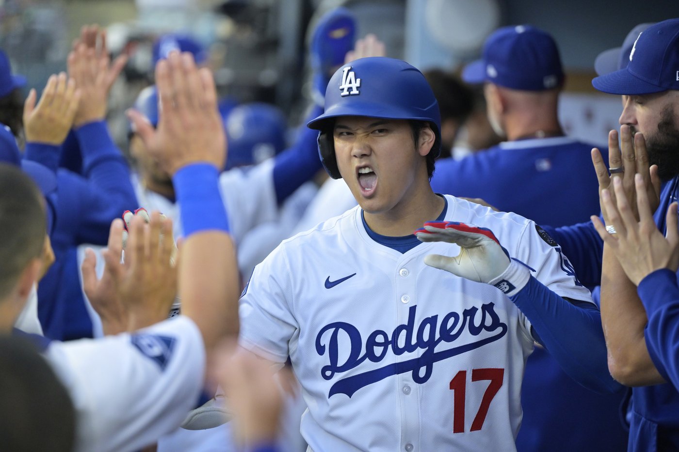 Ohtani's big homer and Smith's 2 blasts help Dodgers end home woes with 5-2 win over Twins | iNFOnews.ca