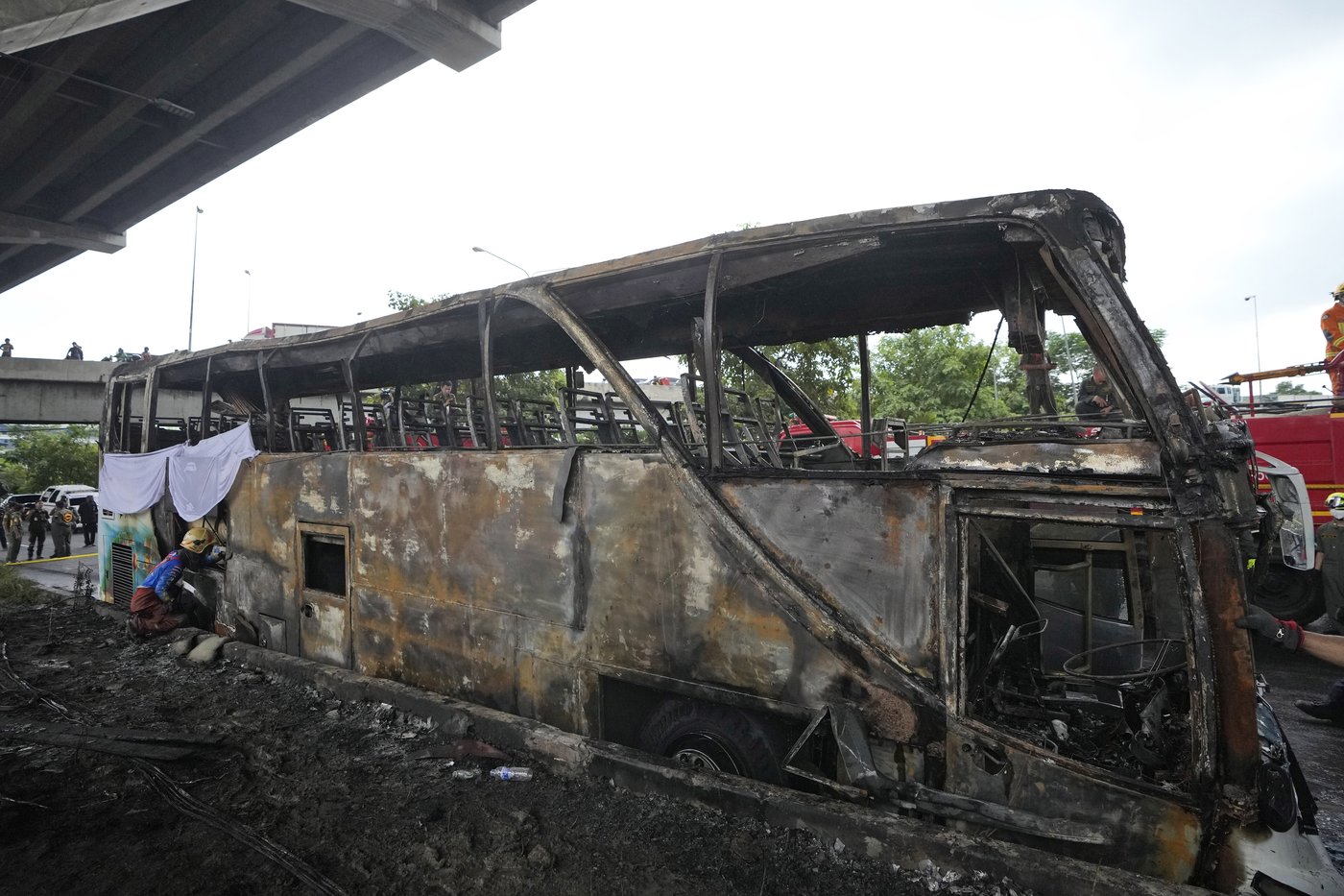 More than 20 are feared dead after a school bus catches fire in suburban Bangkok | iNFOnews.ca