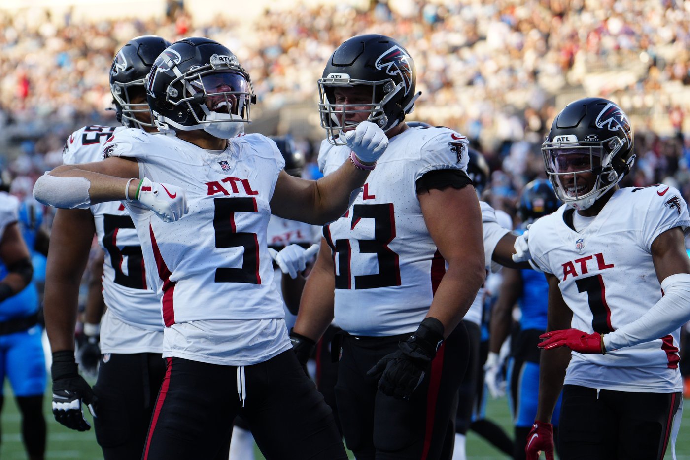 Bijan Robinson scores 2 TDs. Falcons beat Panthers 38-20 for 3rd straight victory vs. NFC South foe | iNFOnews.ca Bijan Robinson scores 2 TDs. Falcons beat Panthers 38-20 for 3rd straight victory vs. NFC South foe | iNFOnews.ca