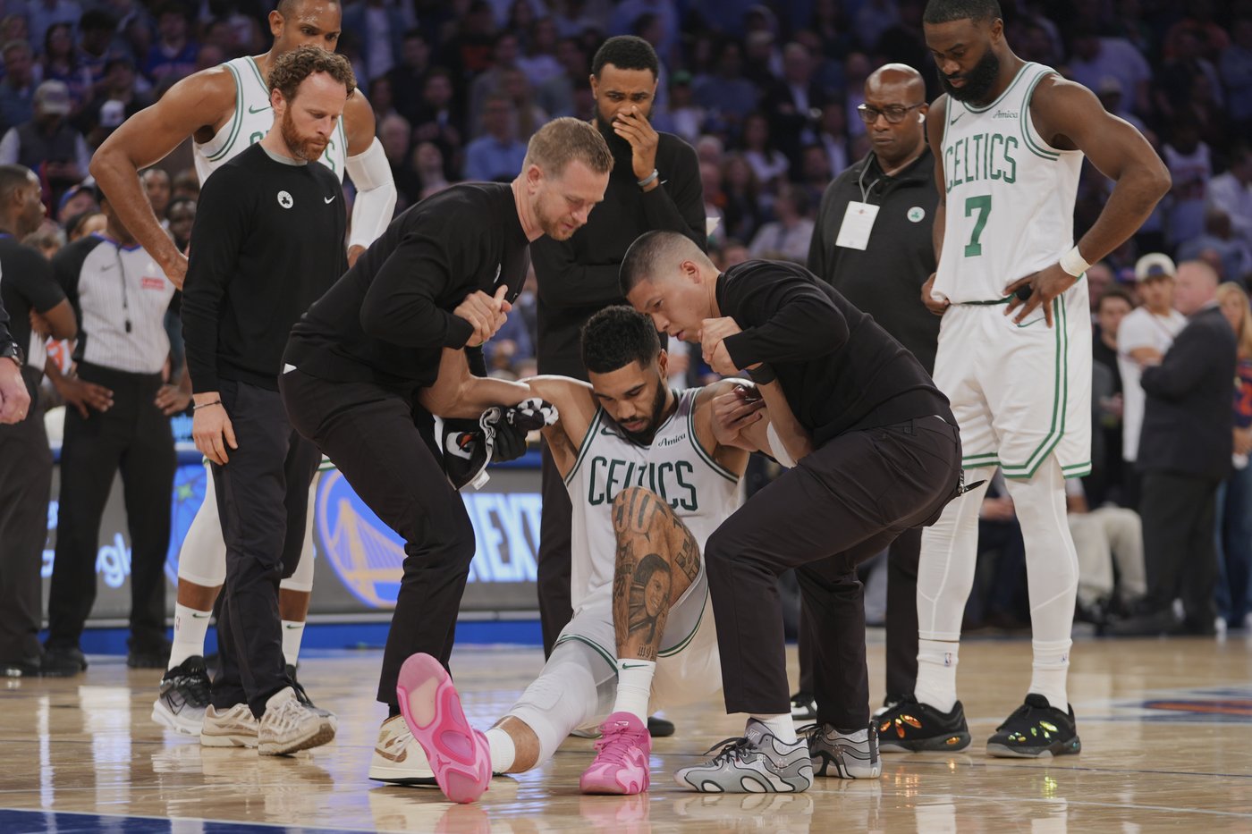 Tatum to miss remainder of playoffs after Achilles tendon surgery, imperiling Celtics' repeat hopes | iNFOnews.ca