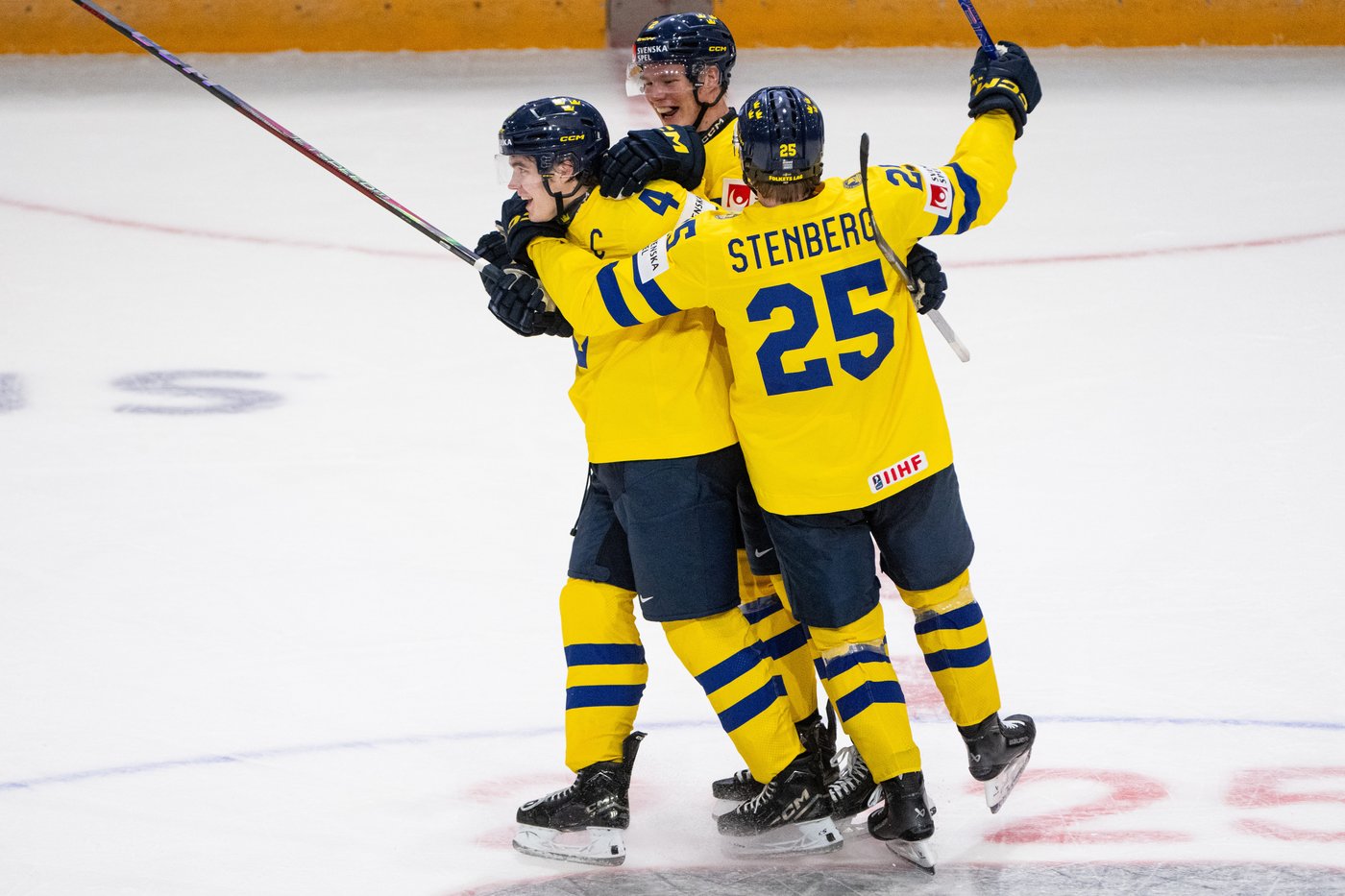 Hutson has five assists, defending champ U.S. routs Germany 10-4 at world juniors | iNFOnews.ca Hutson has five assists, defending champ U.S. routs Germany 10-4 at world juniors | iNFOnews.ca
