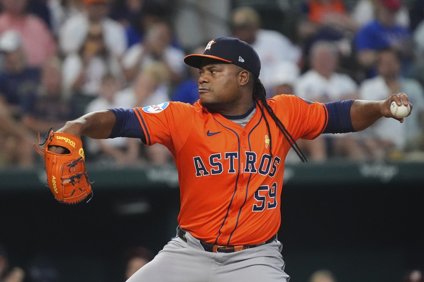 Astros' Framber Valdez focuses on keeping cool in 1st start since pitch that hit catcher | iNFOnews.ca Astros' Framber Valdez focuses on keeping cool in 1st start since pitch that hit catcher | iNFOnews.ca