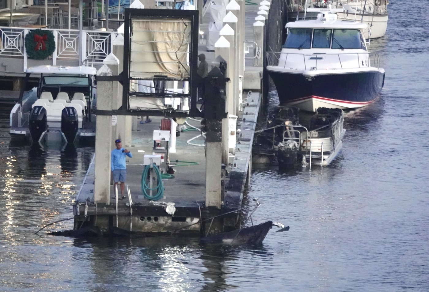 In the news today: Quebec man killed in Florida boat explosion | iNFOnews.ca In the news today: Quebec man killed in Florida boat explosion | iNFOnews.ca