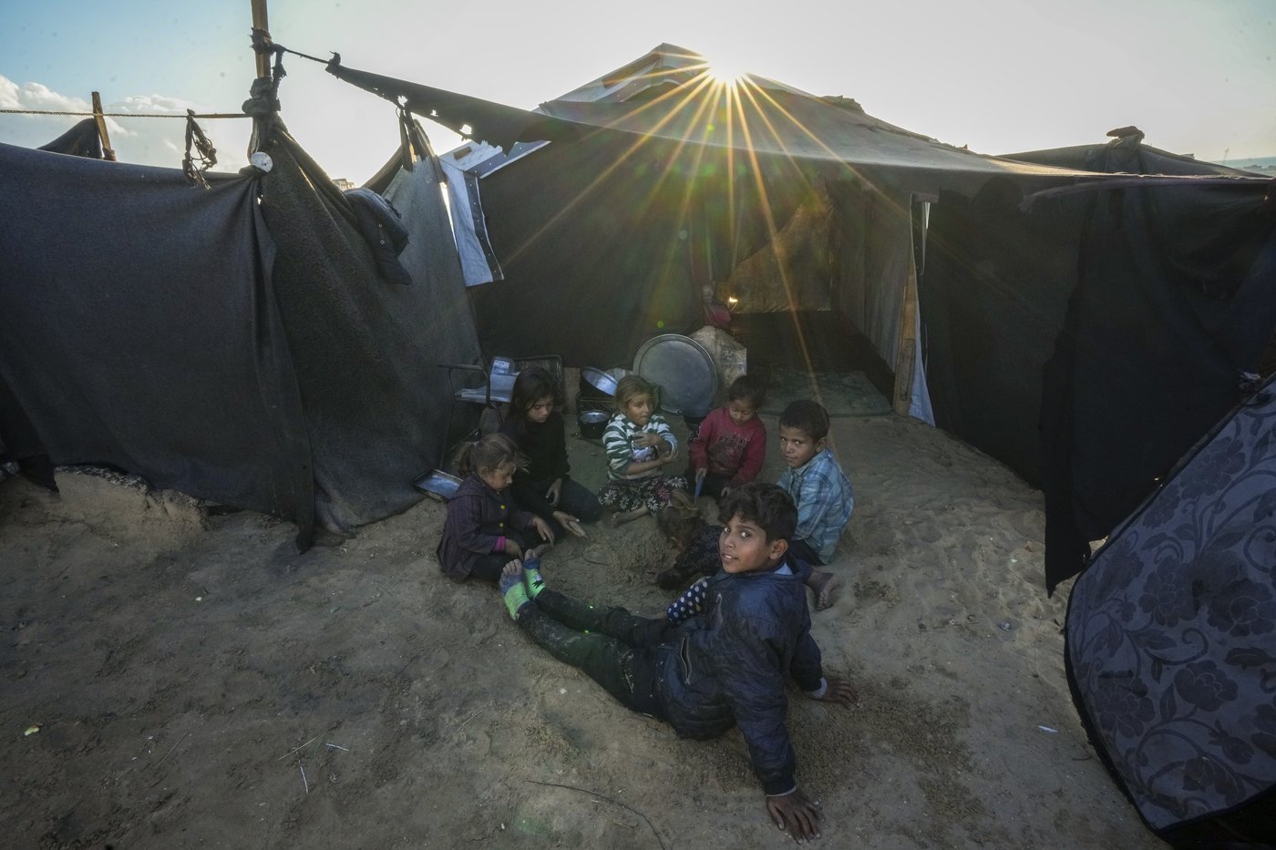 Winter is hitting Gaza and many Palestinians have little protection from the cold | iNFOnews.ca Winter is hitting Gaza and many Palestinians have little protection from the cold | iNFOnews.ca