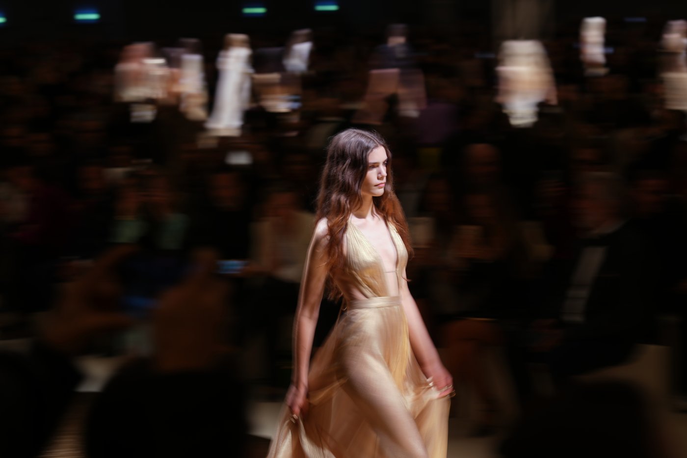 Cavalli's fluid gold Milan collection channels regal Elizabeth Taylor and free-spirited Jane Birkin | iNFOnews.ca