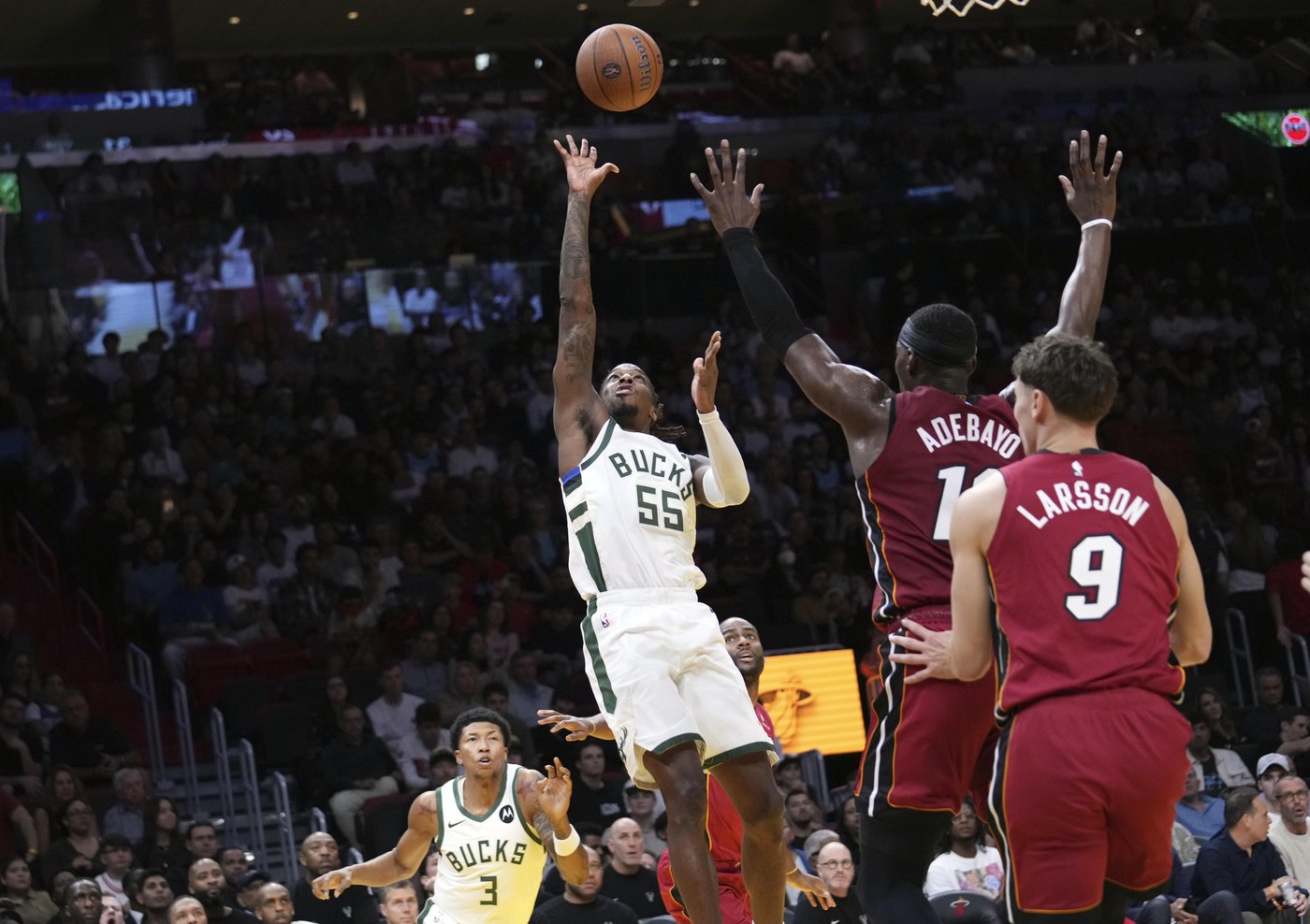 Lillard scores 37 points and Giannis-less Bucks hold off Heat 106-103 to move to 3-0 in Cup play | iNFOnews.ca Lillard scores 37 points and Giannis-less Bucks hold off Heat 106-103 to move to 3-0 in Cup play | iNFOnews.ca