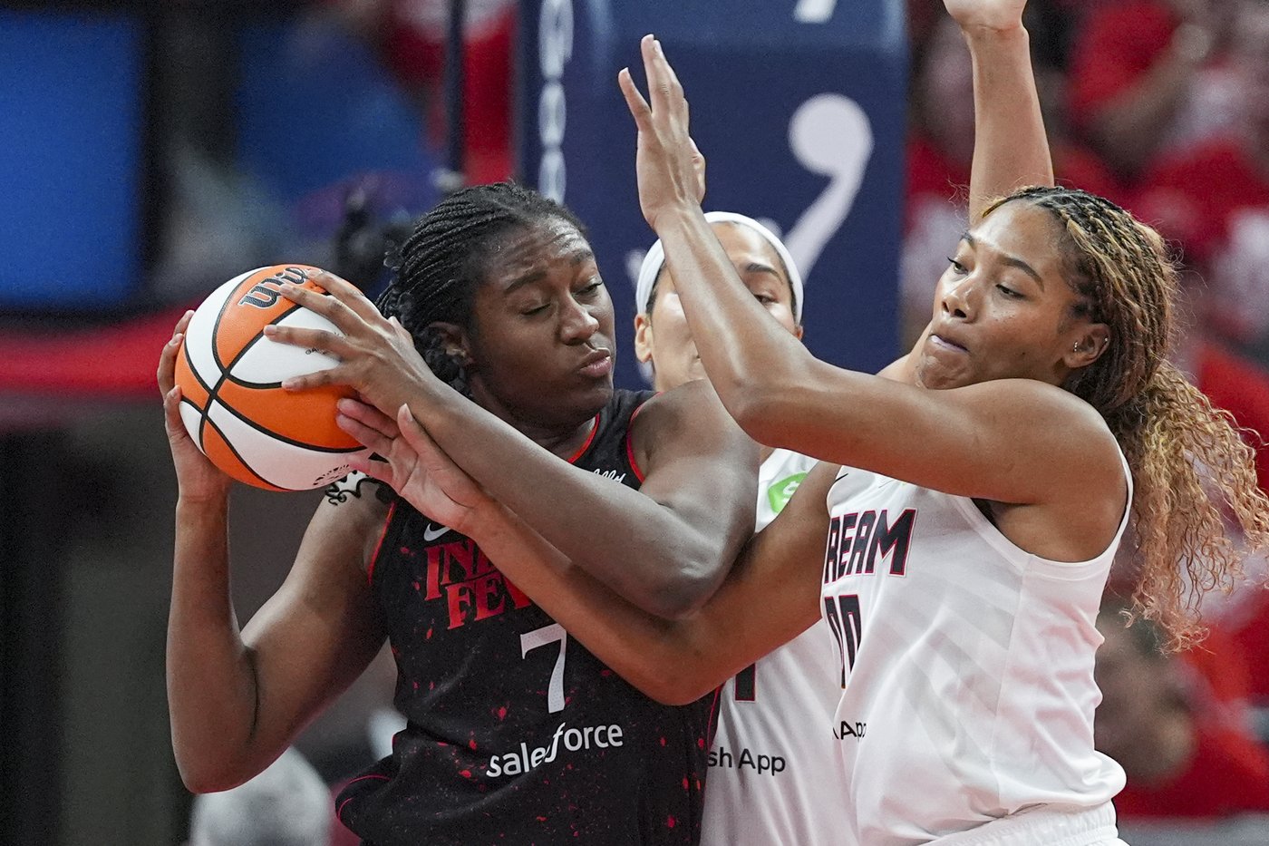 Kelsey Mitchell, Aliyah Boston help Fever stay alive in playoffs with 77-60 Game 2 rout over Dream | iNFOnews.ca Kelsey Mitchell, Aliyah Boston help Fever stay alive in playoffs with 77-60 Game 2 rout over Dream | iNFOnews.ca